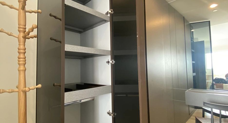 For sale and for rent 2 bedrooms condo in Bang Kho Laem, Bangkok