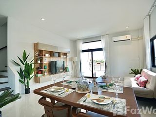 For sale 3 bedrooms townhouse in Mueang Songkhla, Songkhla