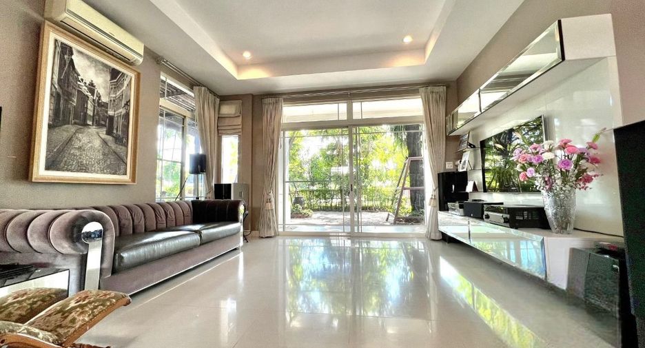 À vendre 4 chambres maison à Sai Mai, Bangkok