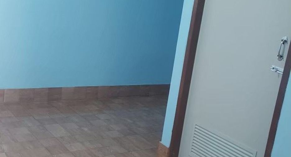 For sale 2 bedrooms townhouse in Mueang Nakhon Pathom, Nakhon Pathom