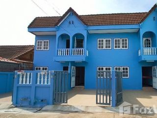 For sale 2 bedrooms townhouse in Mueang Nakhon Pathom, Nakhon Pathom