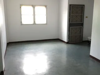 Аренда 2 спальни таунхаус в Mueang Chon Buri, Чонбури
