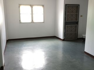 For rent 2 bedrooms townhouse in Mueang Chon Buri, Chonburi