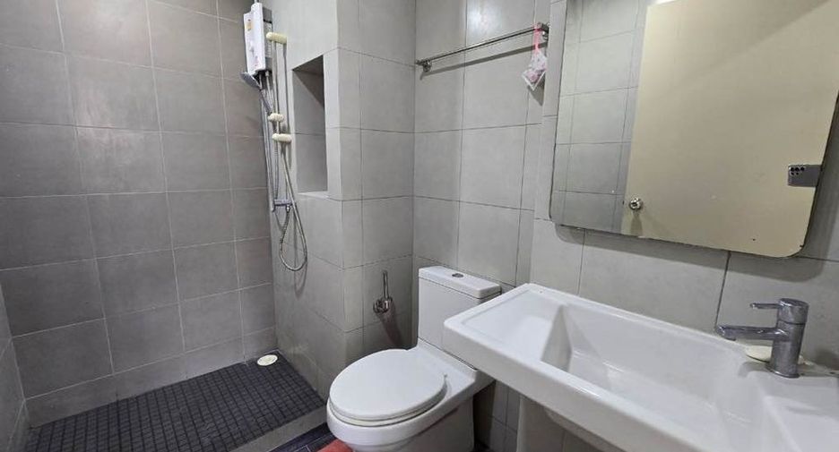 For sale 2 bedrooms condo in Bang Na, Bangkok