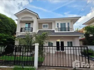 For rent 3 bedrooms house in Mueang Nonthaburi, Nonthaburi