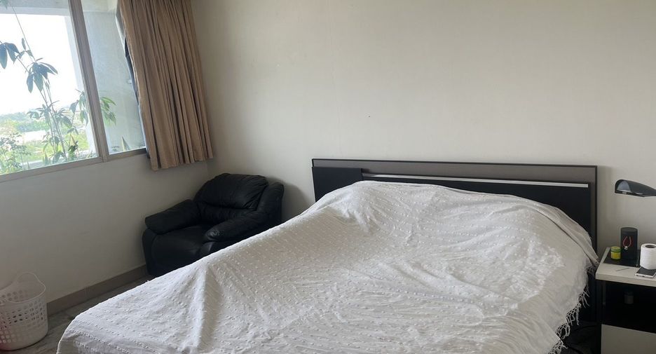 For sale 3 bedrooms condo in Suan Luang, Bangkok