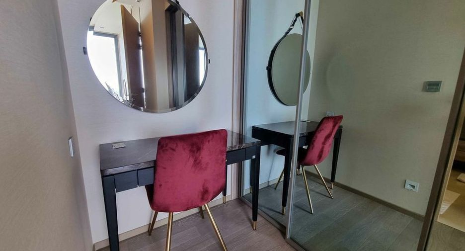 For sale 1 bed condo in Watthana, Bangkok