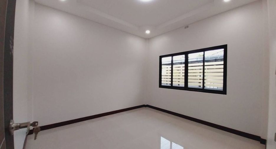 À vendre 3 chambres maison à Mueang Maha Sarakham, Maha Sarakham