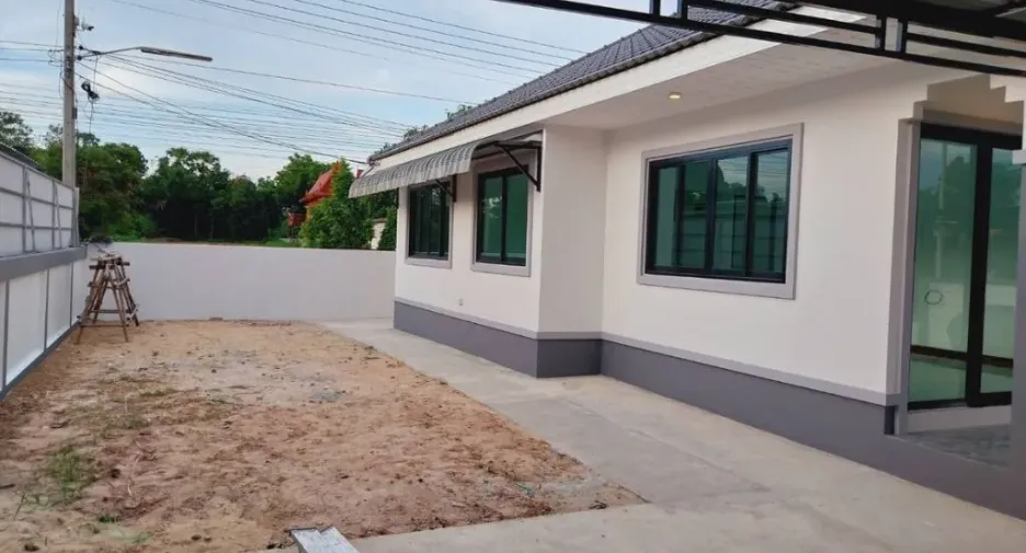 À vendre 3 chambres maison à Mueang Maha Sarakham, Maha Sarakham