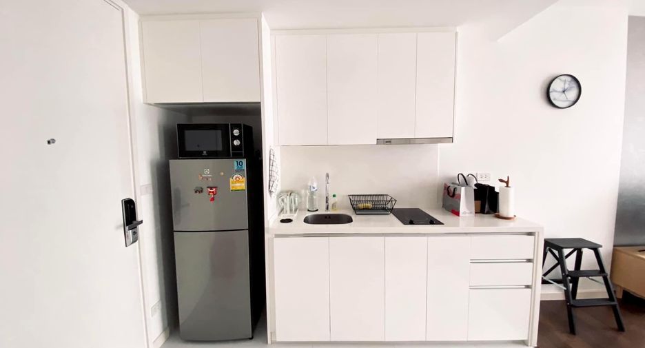 For sale 1 bed condo in Sathon, Bangkok