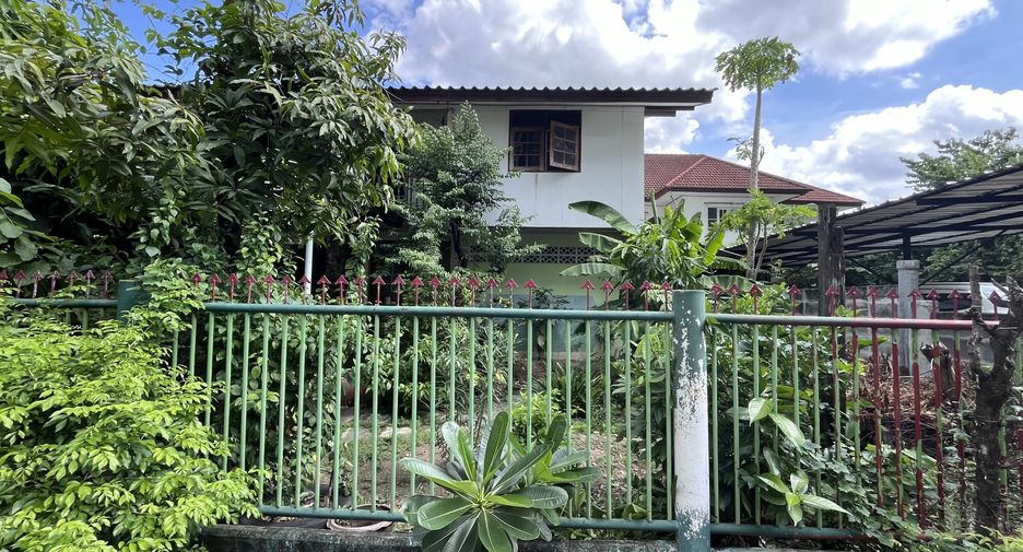 Terreno en venta en Bang Sue, Bangkok