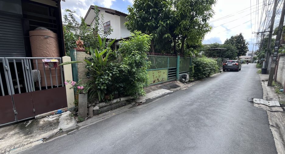 Terreno en venta en Bang Sue, Bangkok