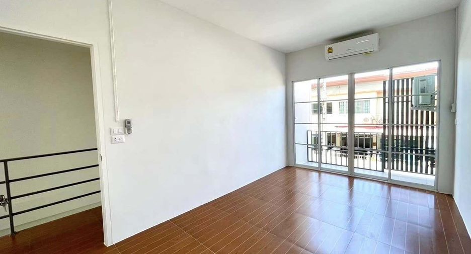 À vendre 3 chambres maison de ville à Mueang Samut Prakan, Samut Prakan