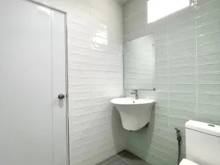 À vendre 3 chambres maison de ville à Mueang Samut Prakan, Samut Prakan