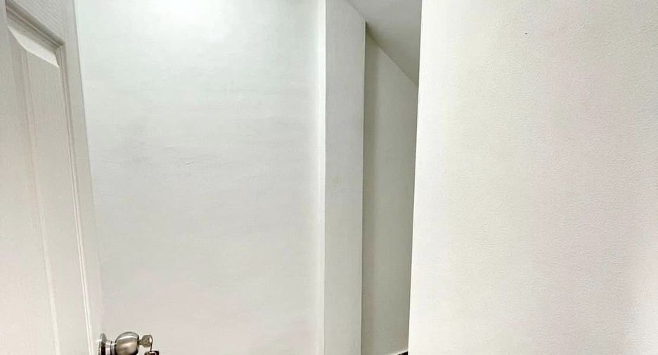 À vendre 3 chambres maison de ville à Mueang Samut Prakan, Samut Prakan