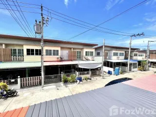 À vendre 3 chambres maison de ville à Mueang Samut Prakan, Samut Prakan