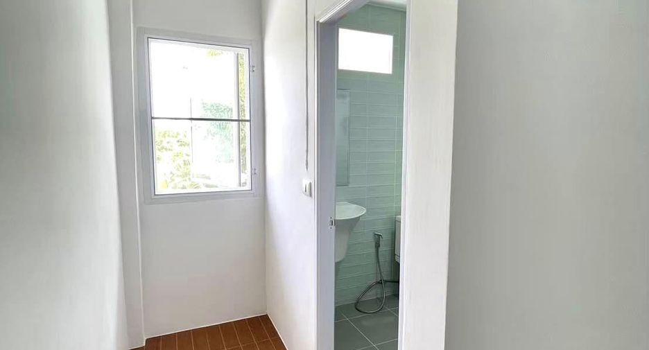 À vendre 3 chambres maison de ville à Mueang Samut Prakan, Samut Prakan