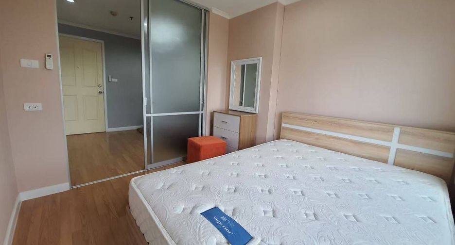 For sale studio condo in Wang Thonglang, Bangkok