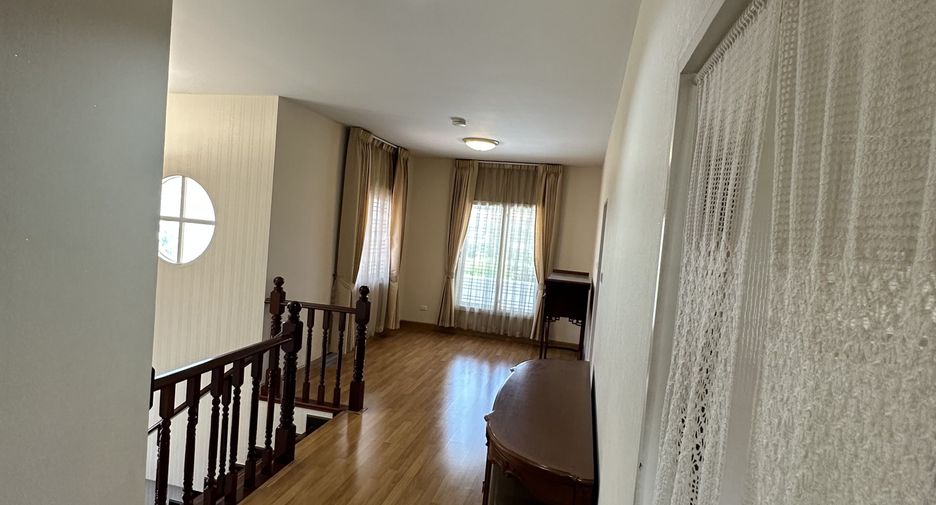 出售 4 卧室 独立屋 在 Mueang Chon Buri, Chon Buri