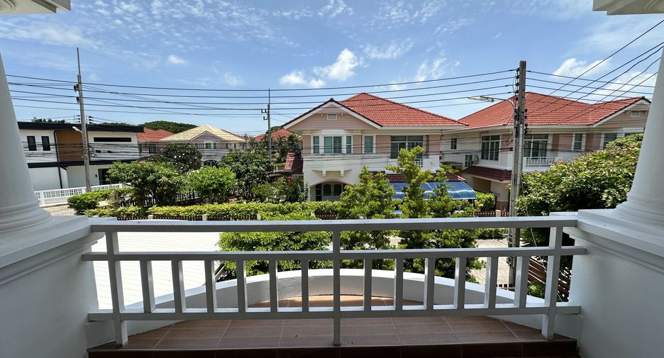 出售 4 卧室 独立屋 在 Mueang Chon Buri, Chon Buri