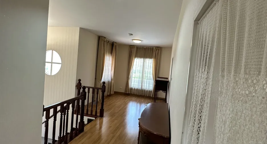 For sale 4 bedrooms house in Mueang Chon Buri, Chonburi