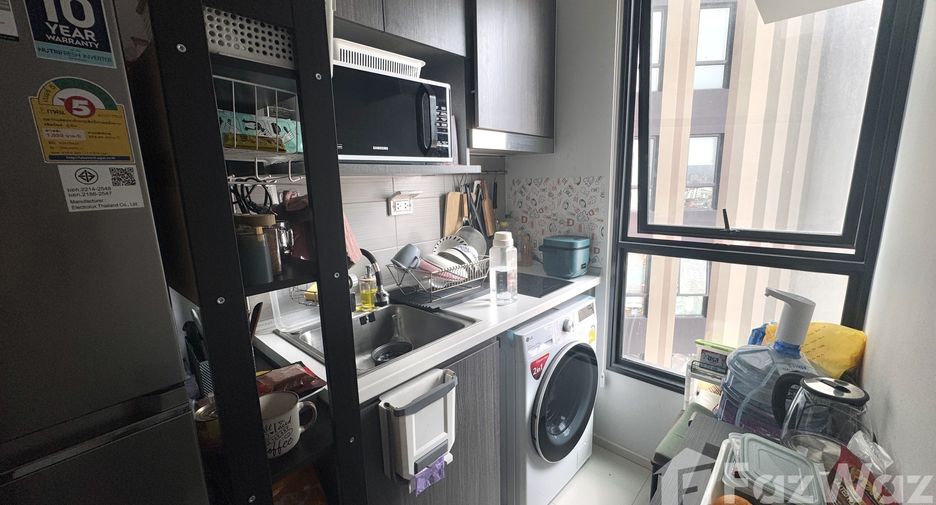 For sale 1 bed condo in Bang Na, Bangkok