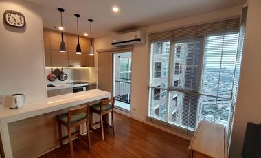 For sale 2 ベッドルーム condo in Yan Nawa, Bangkok