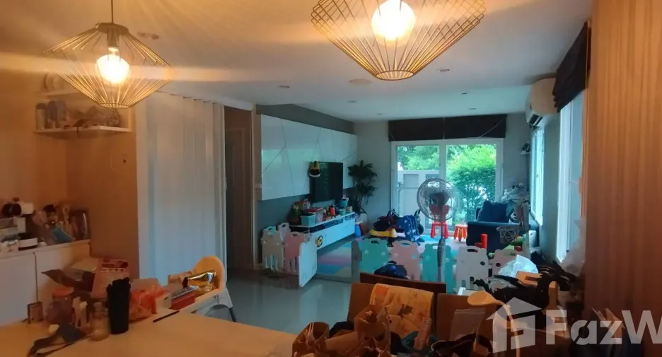 Casa en venta de 3 habitaciones en Bang Phli, Samut Prakan