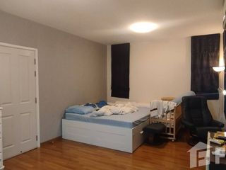 Haus zum Kauf mit 3 Zimmer in Bang Phli, Samut Prakan