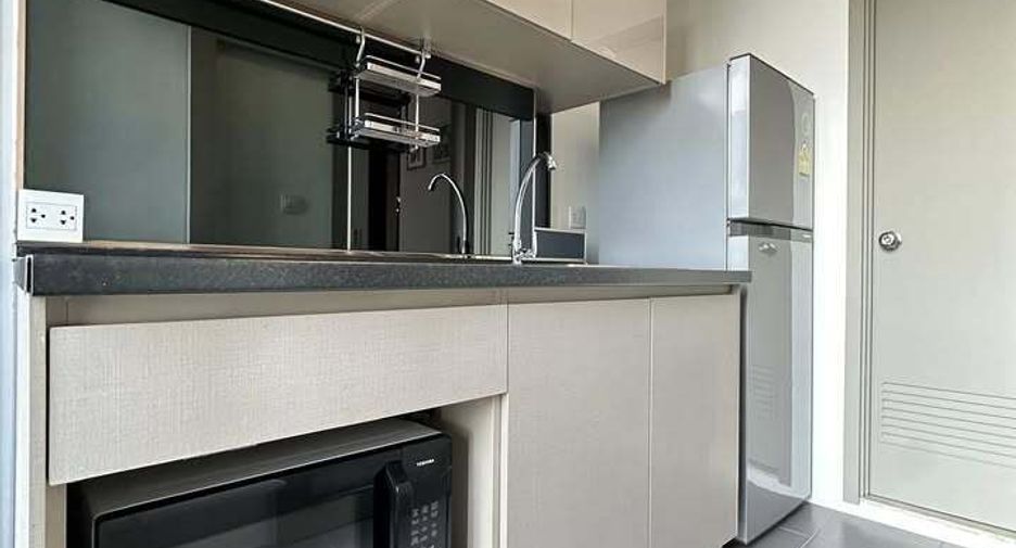 For sale studio condo in Mueang Nonthaburi, Nonthaburi