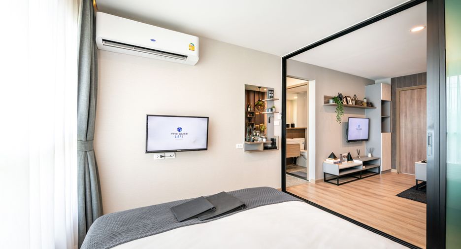 For sale 1 bed condo in Mueang Samut Prakan, Samut Prakan