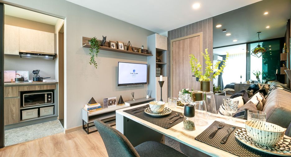 For sale 1 bed condo in Mueang Samut Prakan, Samut Prakan