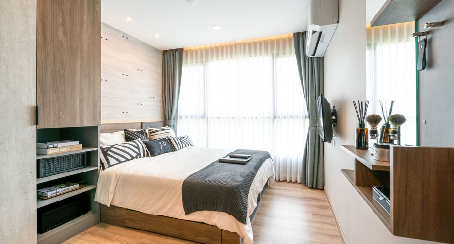 For sale 1 bed condo in Mueang Samut Prakan, Samut Prakan