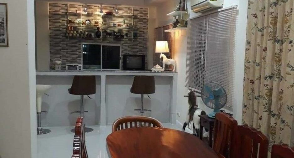 For sale 3 bedrooms house in Lat Krabang, Bangkok