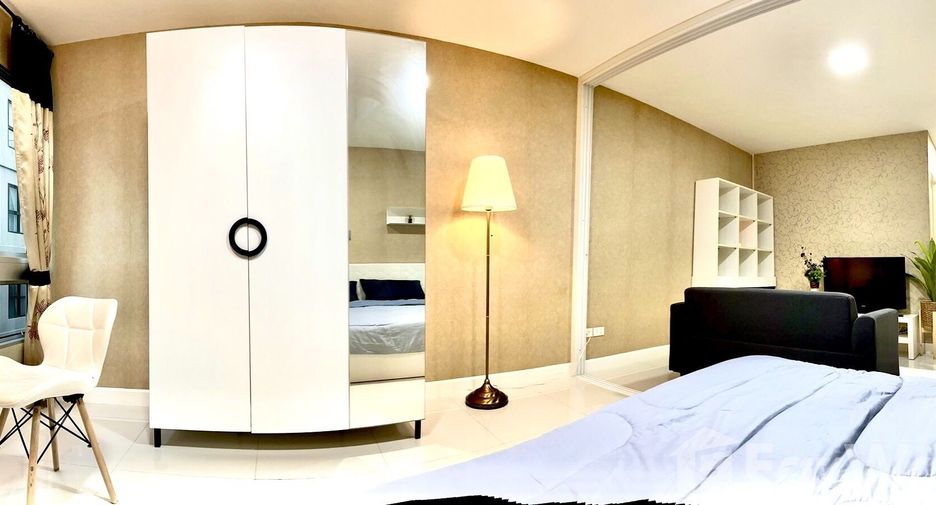 For sale 1 bed condo in Mueang Samut Prakan, Samut Prakan