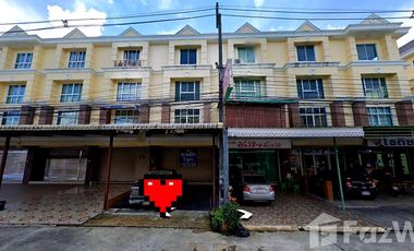 Reihenhaus zum Kauf mit 5 Zimmer in Mueang Chanthaburi, Chanthaburi