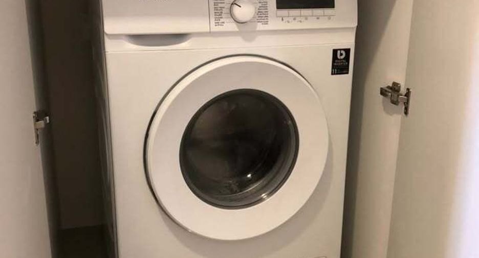 For sale 1 bed condo in Huai Khwang, Bangkok