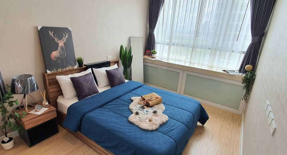 For sale 1 bed condo in Huai Khwang, Bangkok