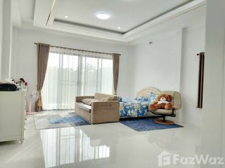 For sale 5 bedrooms house in Mueang Nakhon Si Thammarat, Nakhon Si Thammarat