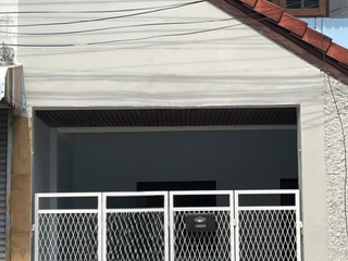For sale 2 bedrooms townhouse in Mueang Samut Prakan, Samut Prakan