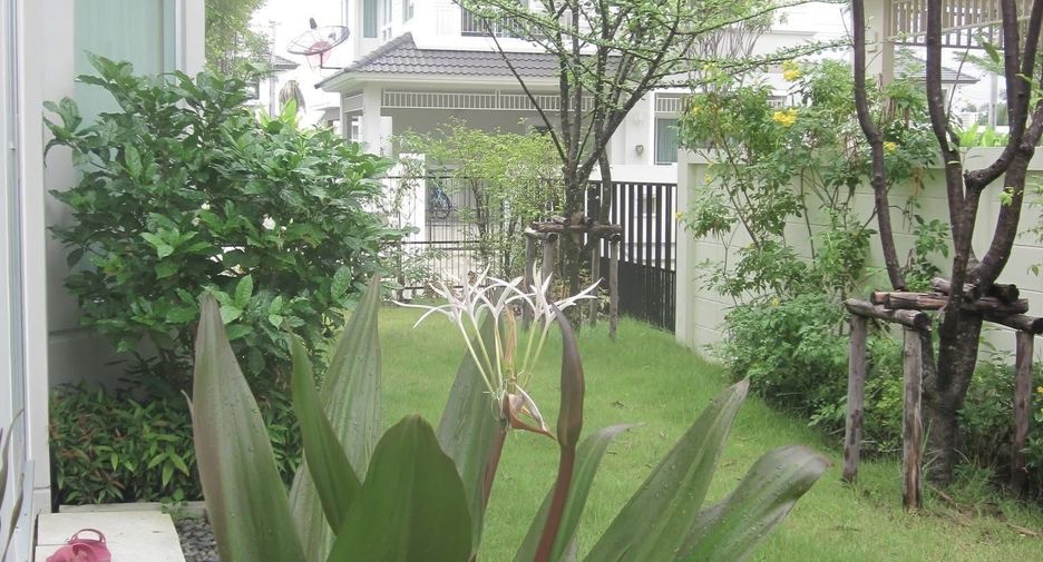 For sale 3 bedrooms house in Bang Bo, Samut Prakan