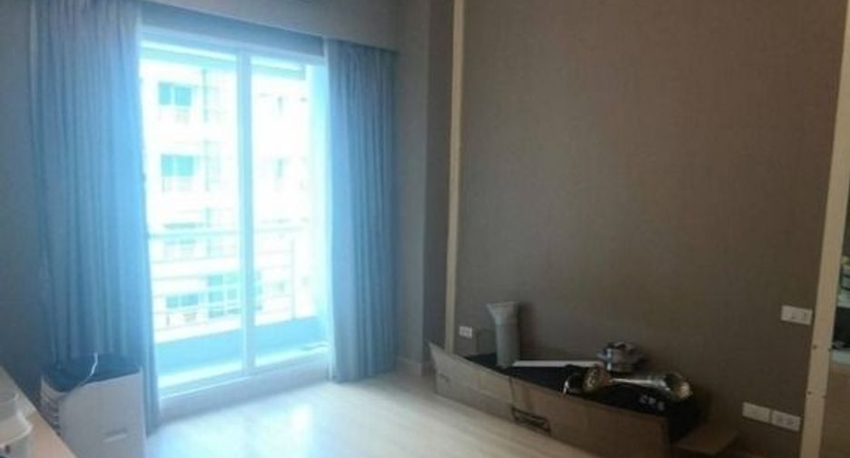 For sale 2 bedrooms condo in Bang Kapi, Bangkok