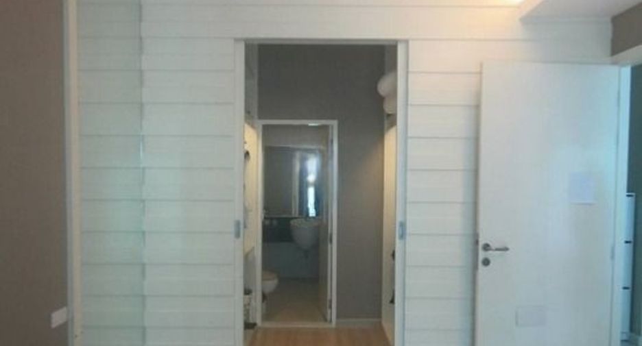 For sale 2 bedrooms condo in Bang Kapi, Bangkok