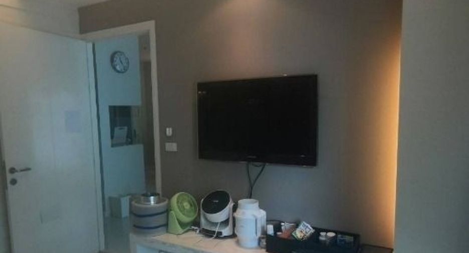 For sale 2 bedrooms condo in Bang Kapi, Bangkok