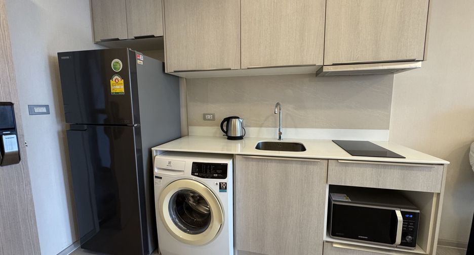 Condo en venta de 1 habitaciones en Khlong Toei, Bangkok