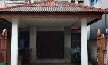 For sale 2 ベッドルーム townhouse in Nakhon Chai Si, Nakhon Pathom