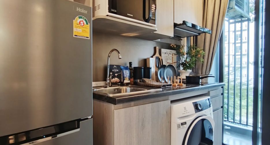 For sale 1 bed condo in Mueang Rayong, Rayong