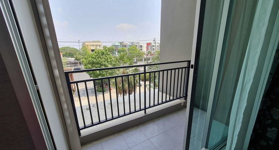 For sale 2 bedrooms condo in Khan Na Yao, Bangkok