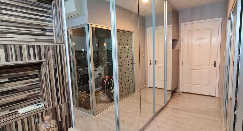 For sale 2 bedrooms condo in Khan Na Yao, Bangkok