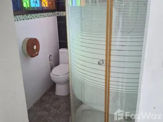 For sale 8 bedrooms villa in Mueang Chiang Rai, Chiang Rai